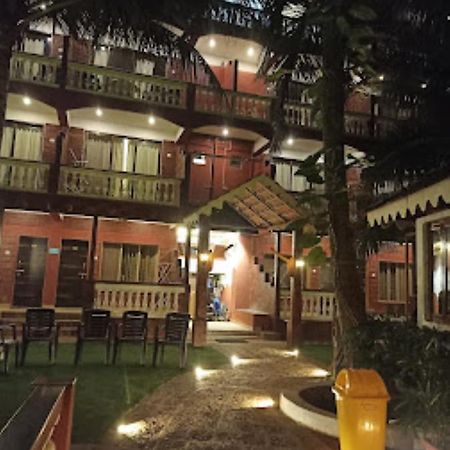 Blue Sea Beach Resort Mālvan Esterno foto